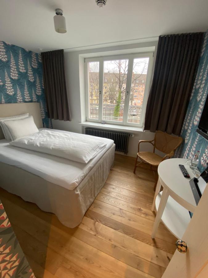 Renthof 3*